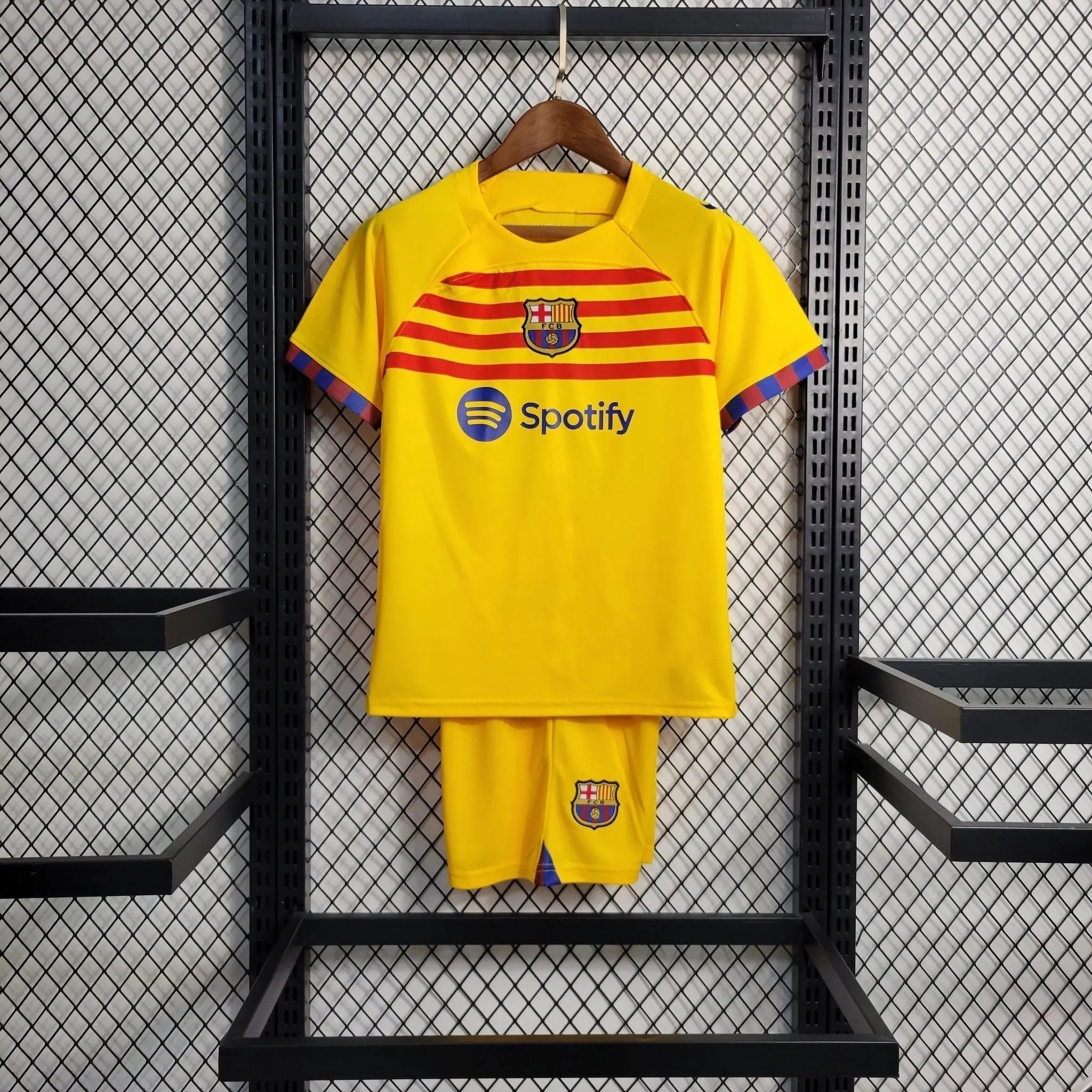 FC Barcelone fourth away ensemble Enfant 2023 2024