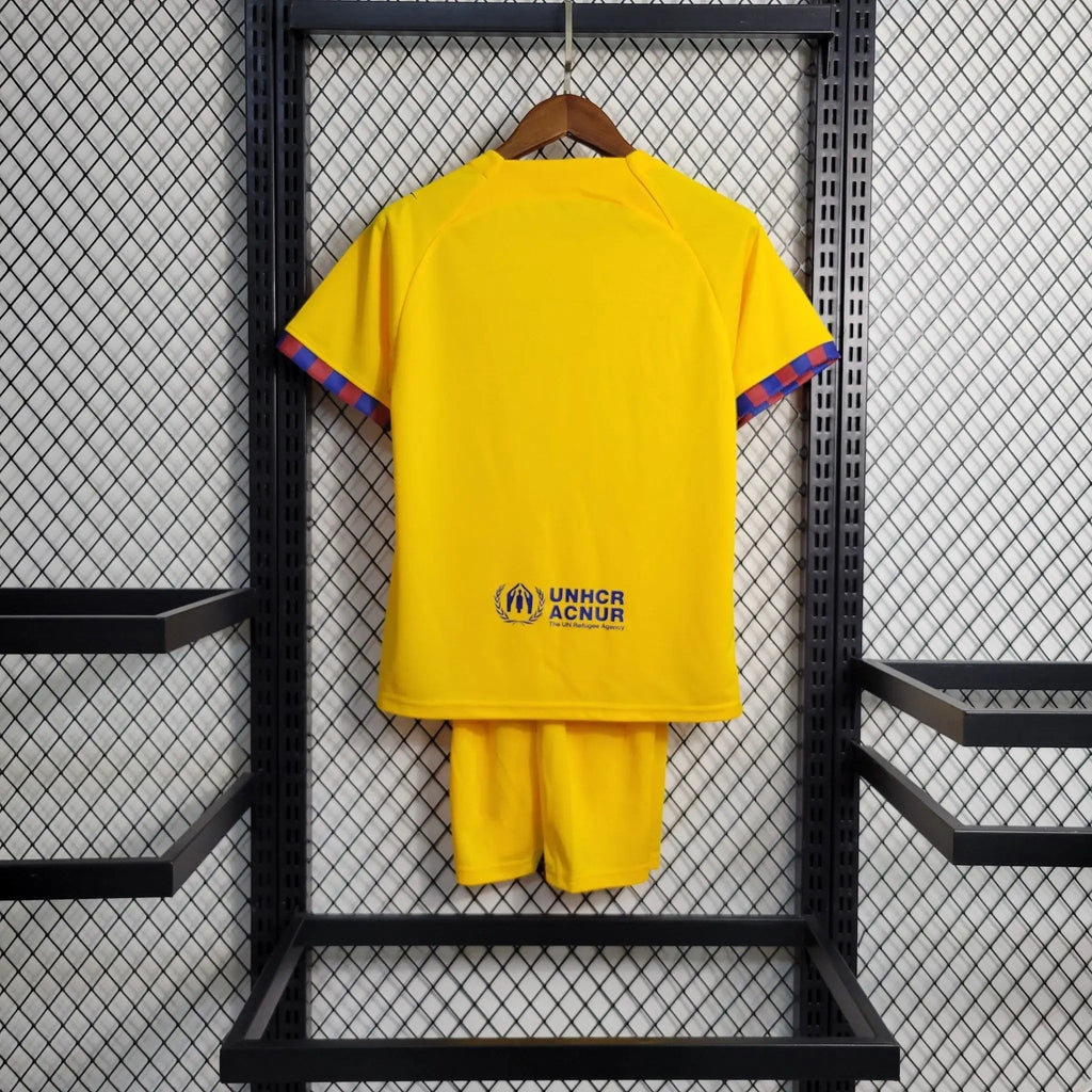 FC Barcelone fourth away ensemble Enfant 2023 2024