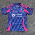 Maillot 24/25 Nottingham Forest Bleu
